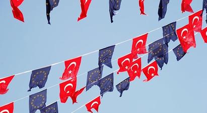 Խաղաղության ինստիտուտները կոչ են արել ԵՄ-ին՝ դադարեցնել Թուրքիայի հետ համագործակցությունը |ermenihaber.am|