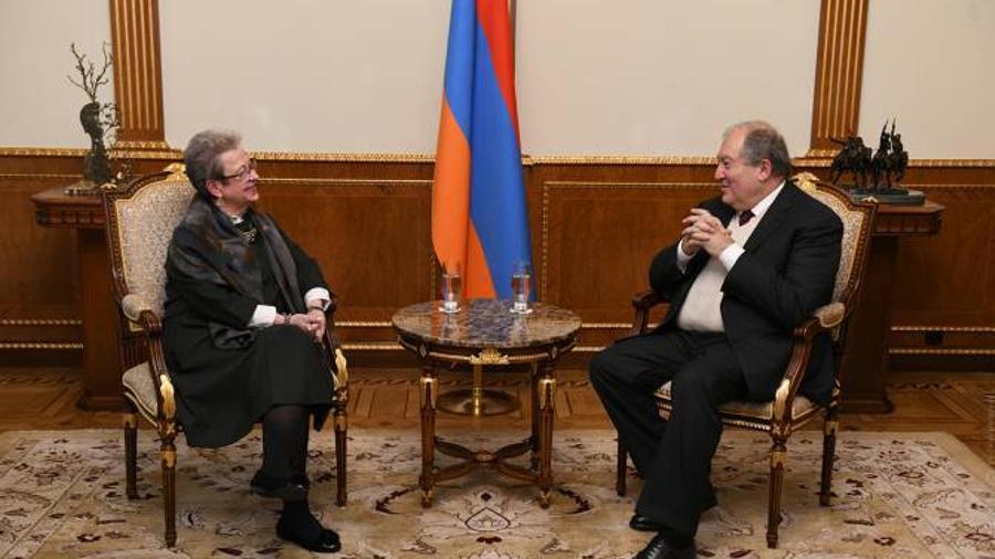 Արմեն Սարգսյանը հանդիպել է Հայաստանում ԵՄ պատվիրակության ղեկավար Անդրեա Վիկտորինի հետ