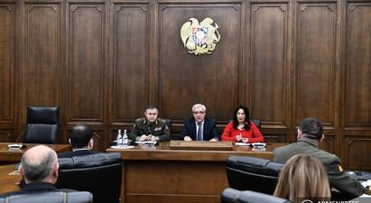 Արտակ Դավթյանը բանակում տեղի ունեցած դեպքերի քննարկման համար հրավիրվել է ԱԺ |armenpress.am|