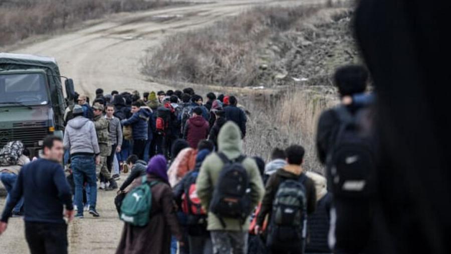 Թուրքիայի կողմից ԵՄ «դռները բացելուց» հետո սահմանը հատել է ավելի քան 100 000 փախստական |tert.am|