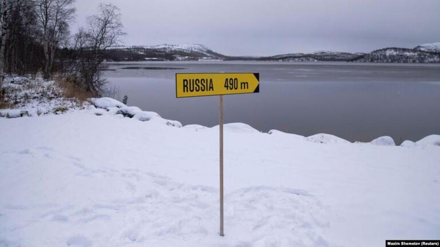 Ռուսաստանը մարտի 15-ից ժամանակավորապես փակելու է սահմանները Լեհաստանի և Նորվեգիայի հետ |azatutyun.am|