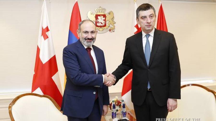 Հայաստանի և Վրաստանի վարչապետերը քննարկելու են բեռնափոխադրումների խնդիրը

