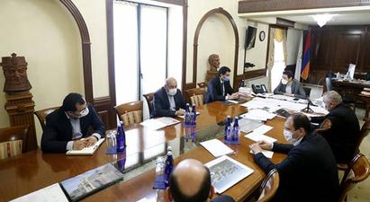 Քաղաքապետ Մարությանն ավագանու նիստում հնչած խնդիրների հարցով խորհրդակցություն է հրավիրել

