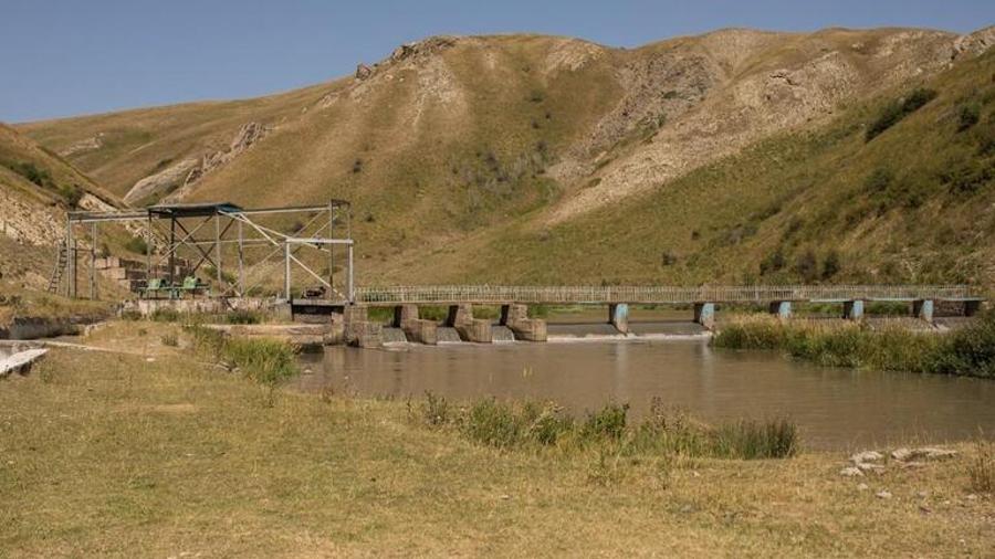 Հայաստանում գետի հունի փոփոխմամբ կառուցված փոքր հէկեր կան, սակայն պատասխանատու գերատեսչությունները չգիտեն` որոնք են դրանք |hetq.am|