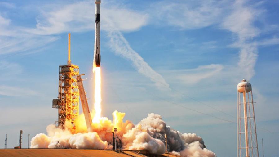 SpaceX-ը մարդ է դուրս բերել տիեզերք՝ դառնալով նման 1-ին մասնավոր ընկերությունը |panarmenian.net|