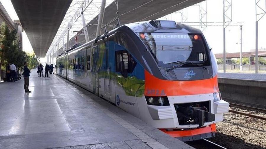«Հարավկովկասյան երկաթուղի» ընկերությունը վերսկսում է Երևան-Գյումրի-Երևան արագընթաց էլեկտրագնացքի աշխատանքը