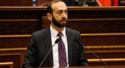 ԱԺ նախագահն անդրադարձավ ԱԱԾ շենքի դիմաց ոստիկանների ու լրագրողների միջև տեղի ունեցած միջադեպին |armenpress.am|