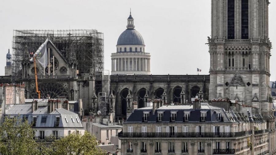 Ամիսներ տևած քննարկումներից հետո Մակրոնը որոշում է կայացրել Փարիզի Աստվածամոր տաճարի վերականգման դիզայնի վերաբերյալ
 |tert.am|