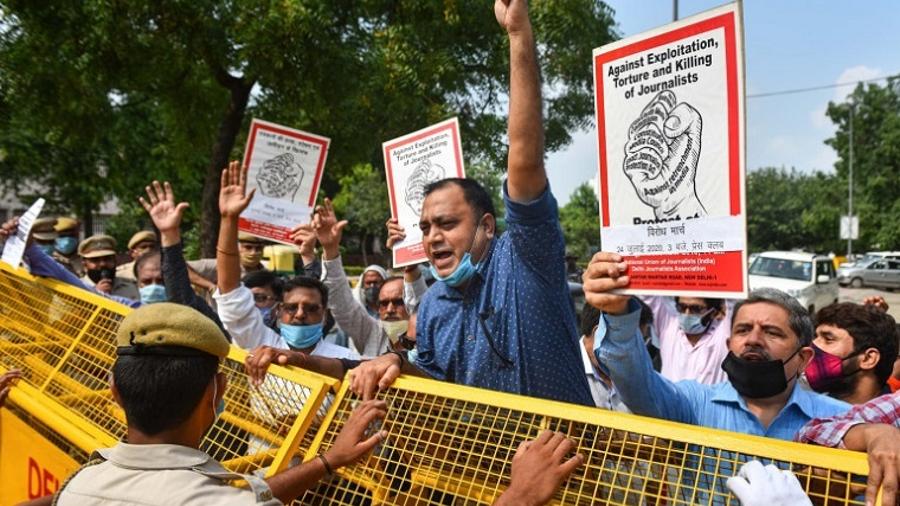 Հնդկաստանում 50-ից ավելի լրագրող է ձերբակալվել կորոնավիրուսի դեմ կառավարության պայքարը քննադատելու համար |tert.am|