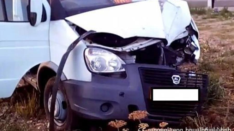 Իջևան-Երևան երթուղին սպասարկող «ԳԱԶել»-ը երեկ վթարի է ենթարկվել. 12 մարդ տուժել է
