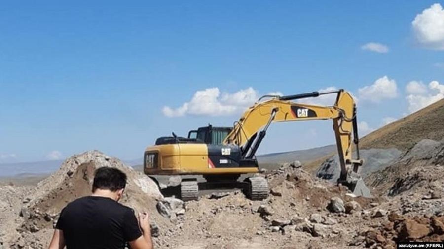 Վերսկսվել է «Հյուսիս-հարավ» մայրուղու Թալին-Գյումրի հատվածի շինարարությունը |azatutyun.am|
