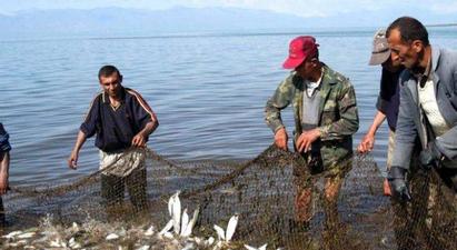 Սևանա լճում ձկնորսությամբ զբաղվողները կտուգանվեն պայմանագրեր չունենալու դեպքում