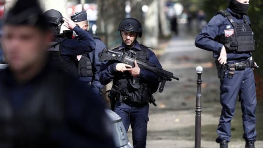Ձերբակալել են Charlie Hebdo-ի մոտ անցորդների վրա հարձակման երկրորդ կասկածյալին |armenpress.am|