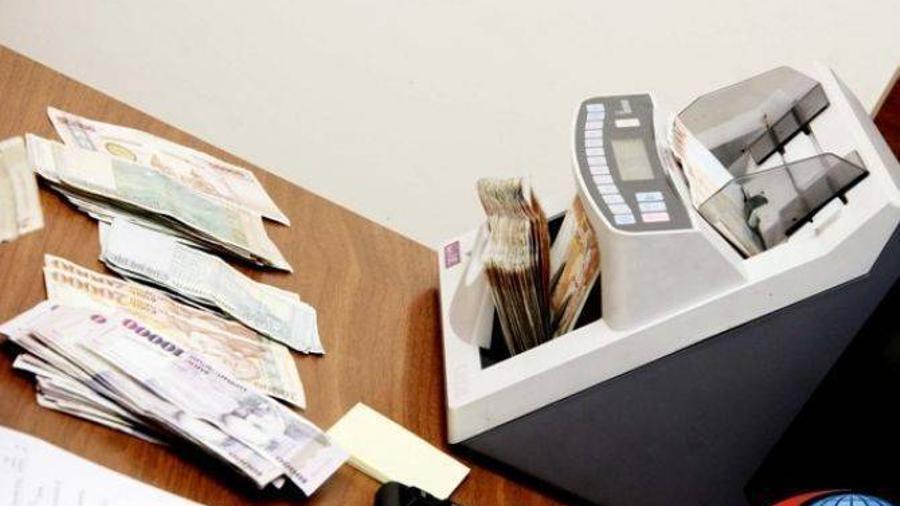 Հայաստանում քաղաքացիները որոշակիորեն նվազեցրել են իրենց խնայողությունները բանկերում |armenpress.am|