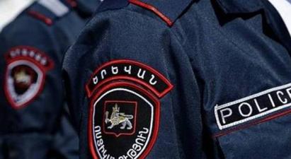 Ոստիկանությունը պահանջում է դադարեցնել 17 կուսակցությունների հանրահավաքը. հավաքվածները բերման են ենթարկվում |armenpress.am|