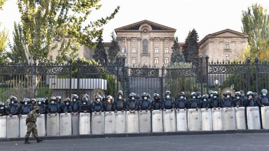 ԱԺ հանձնաժողովը բացասական եզրակացություն տվեց ռազմական դրությունը վերացնելու մասին հարցին |armenpress.am|