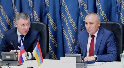 Հայաստանի և Ռուսաստանի ԱԻ նախարարները քննարկել են Արցախում իրականացվող մարդասիրական ծրագրերի ընթացքը