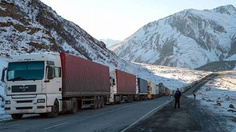 Ստեփանծմինդա-Լարս ավտոճանապարհը ձնահյուսի վտանգի պատճառով փակ է․ ռուսական կողմում կա կուտակված 100 բեռնատար ավտոմեքենա
