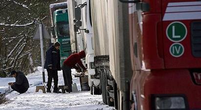 Ստեփանծմինդա-Լարս ճանապարհը փակ է մնում բոլոր մեքենաների համար. ռուսական կողմում 730 բեռնատար է սպասում