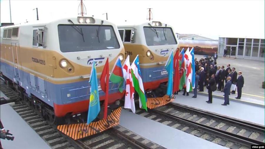 Թուրքիայից Ռուսաստան է ուղևորվել առաջին բեռնատար շարժակազմը՝ Բաքու-Թբիլիսի-Կարս երկաթգծով |azatutyun.am|