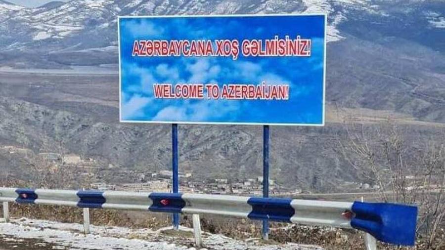 Կապանից Ճակատեն ու այլ գյուղեր տանող ճանապարհին ադրբեջանցիները տեղադրել են «Բարի գալուստ Ադրբեջան» ցուցանակ. ՄԻՊ