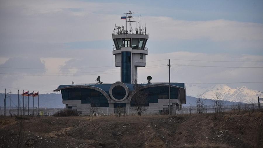 Ռուս խաղաղապահները Արցախի օդանավակայանը պատրաստում են գործարկման․ Ստեփանակերտ-Մոսկվա թռիչը տեխնիկական հարց է |hetq.am|