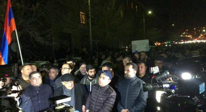 «Հայրենիքի փրկության շարժման» մասնակիցները շարժվել են մայրաքաղաքի փողոցներով
 |shantnews.am|