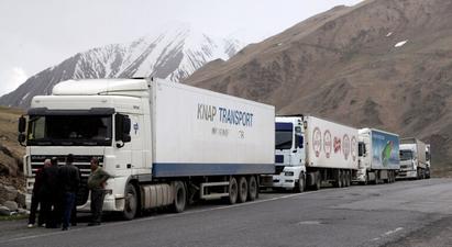 Ստեփանծմինդա-Լարս ավտոճանապարհը բաց է, ռուսական կողմում կա կուտակված մոտ 480 բեռնատար