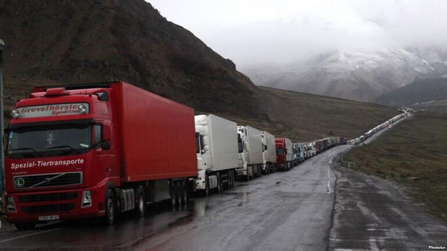 Ստեփանծմինդա-Լարս ավտոճանապարհը փակ է, ռուսական կողմում կա մոտ 420 կուտակված բեռնատար
