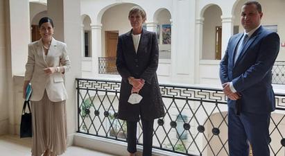 Դեսպան Բալայանը հանդիպել է Լյուքսեմբուրգի կարդինալի և ՅՈւՆԵՍԿՕ-ի ազգային հանձնաժողովի նախագահի հետ