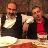 During a meeting with the Mets Mantash community of the Shirak region, Nikol Pashinyan announced that his son is ready to go to Baku as a hostage and that today they will officially apply to Baku. He reminded that yesterday he announced he's ready to give his son to the Azerbaijani side so that they return all the POWs instead.
