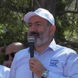 During a meeting with residents within the framework of the election campaign in Yeghvard, PM candidate Nikol Pashinyan talked about the return process of the POWs. "Yesterday there was a celebration in Armenia related to the return of 15 Armenian POWs, meanwhile for the opposition, there was mourning. 15 families are happy again. And now we are talking not only about the return of 15 POWs but also about the revival of the process of returning the POWs," Pashinyan said. 