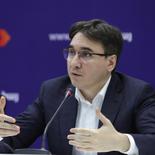 Former RA Deputy Prime Minister, former Minister of Territorial Administration, Chief of Staff of the "Armenia" alliance Armen Gevorgyan has issued a statement appealing to the leaders of all communities in Armenia. He urged to refuse using administrative leverage and not to give in to the pressures of the current authorities. 