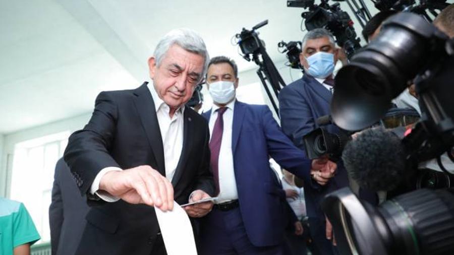 Serzh Sargsyan says he voted for secure and economically developed Armenia and Artsakh