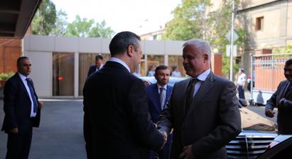 ՀԱՊԿ գլխավոր քարտուղարն ԱԽ գրասենյակի ղեկավարի հետ քննարկել է հայ-ադրբեջանական սահմանին տիրող իրավիճակը