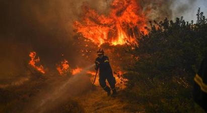 Ֆրանսիայի հարավում մի քանի հազար մարդ են տարահանել անտառային հրդեհի պատճառով |armenpress.am|