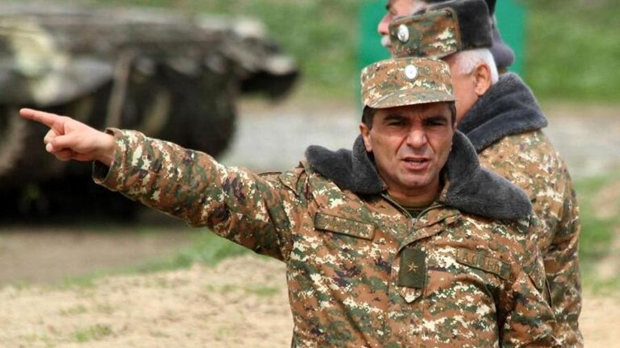 Միքայել Արզումանյանն ազատվել է Արցախի պաշտպանության նախարար-ՊԲ հրամանատարի պաշտոնից

 |armenpress.am|