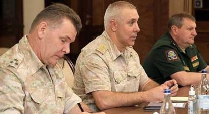 Մուրադովը Բաքվում Հասանովին է ներկայացրել ռուս խաղաղապահների նոր հրամանատարին

 |armenpress.am|