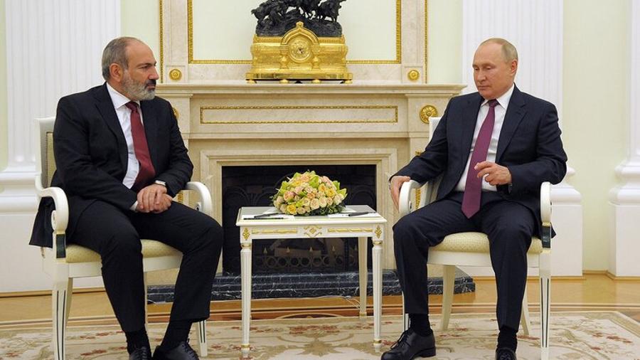 Pashinyan called the meeting with Putin effective
