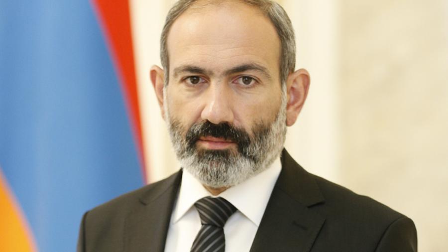  Nikol Pashinyan visited the family of Vano Siradeghyan