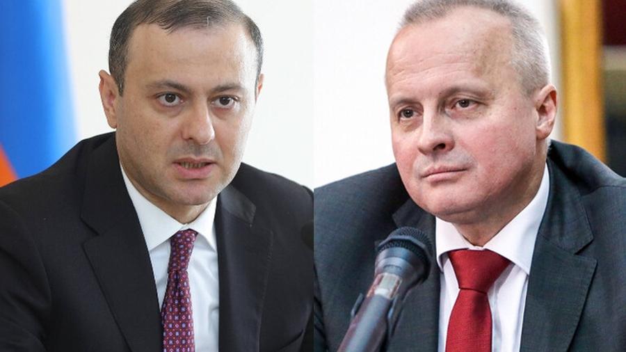 ԱԽ քարտուղար Արմեն Գրիգորյանն ընդունել է ՀՀ-ում ՌԴ դեսպան Սերգեյ Կոպիրկինին․ հանդիպման առանցքում եղել է հայ-ադրբեջանական սահմանին տիրող իրադրությունը