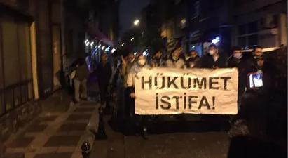Թուրքիայում պահանջում են կառավարության հրաժարականը թուրքական լիրայի արժեզրկման պատճառով