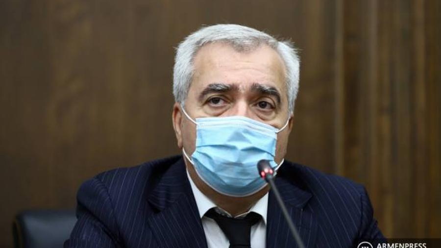 ԱԺ պաշտպանության հանձնաժողովն անցկացնում է աշխատանքային փակ քննարկում. մասնակցում են մարզպետներ |armenpress.am|