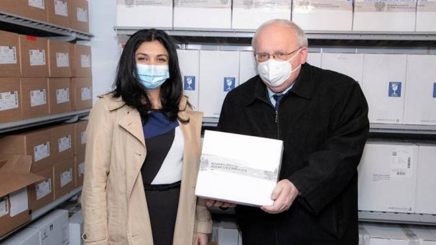 Լեհաստանը COVID-19-ի դեմ 201 հազար 640 դեղաչափ «ԱստրաԶենեկա» պատվաստանյութ է նվիրաբերել Հայաստանին

