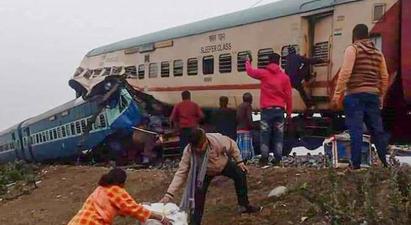 Առնվազն ինը մարդ է զոհվել Հնդկաստանում գնացքի վթարի հետեւանքով |armenpress.am|