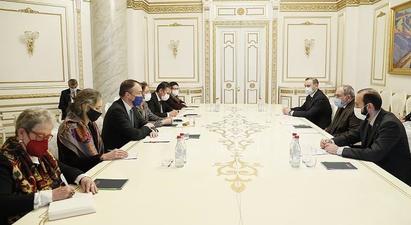 ՀՀ վարչապետի և ԵՄ պատվիրակության հանդիպմանն անդրադարձ է կատարվել հայ-ադրբեջանական սահմանին իրավիճակի լիցքաթափմանը