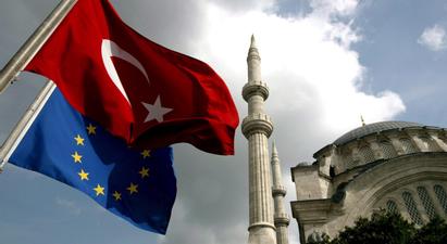 Եվրախորհրդարանի զեկույցում նշվել է, որ Թուրքիան սպառնում է տարածաշրջանային խաղաղությանը

 |factor.am|