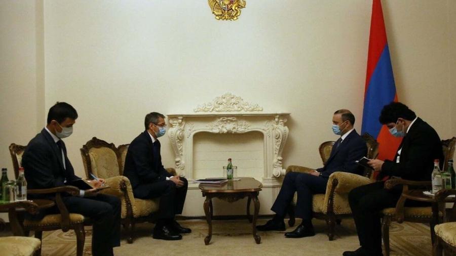 ԱԽ քարտուղարը հանդիպել է Հայաստանում Ղազախստանի արտակարգ և լիազոր դեսպան Իմանբաև Բոլատ Բարիևիչի հետ