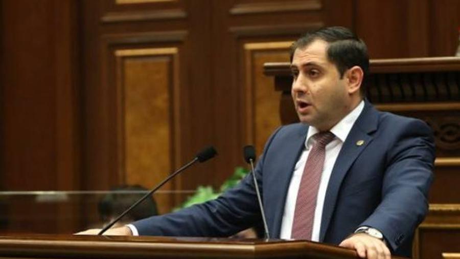 Reshuffle in General Staff won’t cause any problems or threats, says Minister of Defense |armenpress.am|

