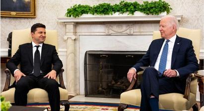 Բայդենը Զելենսկու հետ զրույցում նշել է, որ ԱՄՆ-ը  ավելացնում է ռազմական և տնտեսական օգնությունն Ուկրաինային